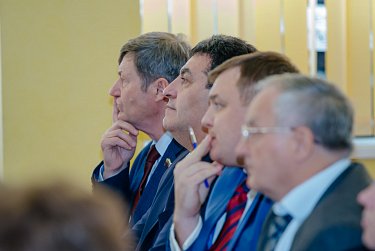 Оренбуржцы обсудили проект областного бюджета 